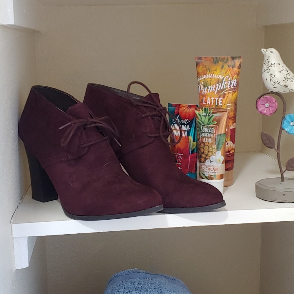 SOLD - Franco Sarto Boots - Burgundy
